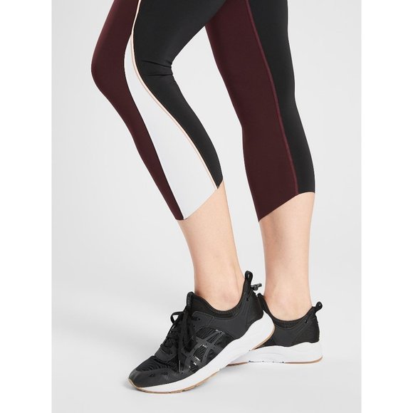 Athleta Velocity Stash Pocket Colorblock Capri Antique Burgundy Black size Small - Picture 3 of 14